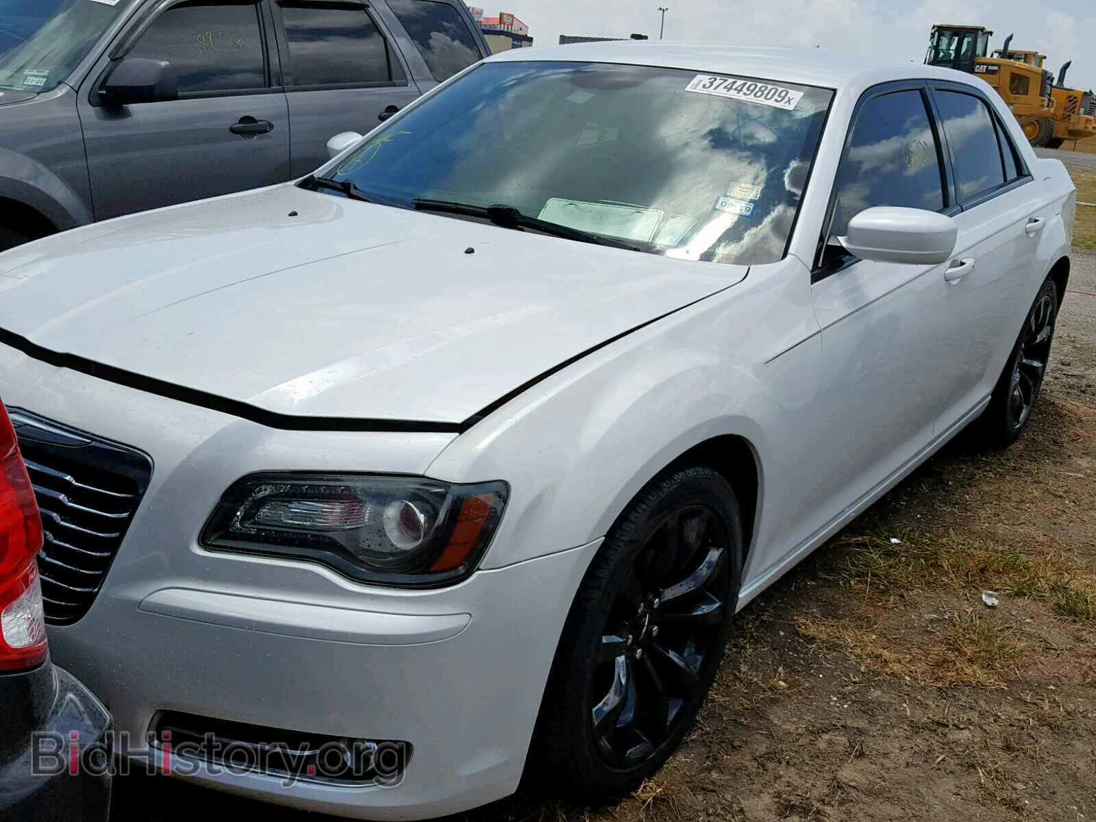 2014 CHRYSLER 300 - VIN: 2C3CCABG9EH231099 - Фото 2