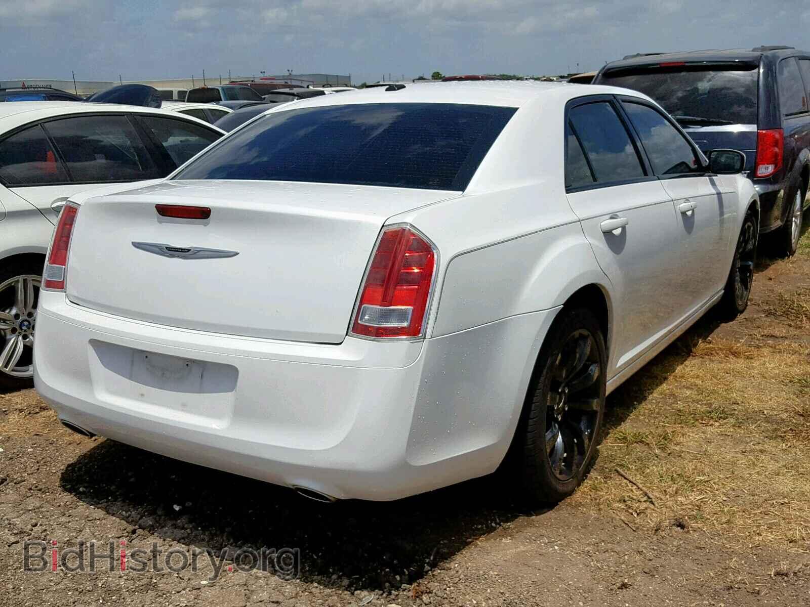2014 CHRYSLER 300 - VIN: 2C3CCABG9EH231099 - Фото 4