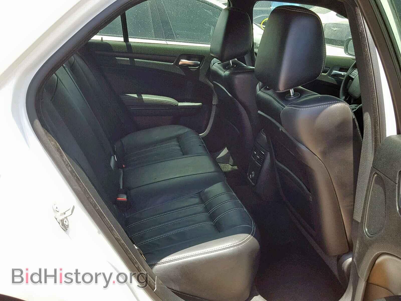 2014 CHRYSLER 300 - VIN: 2C3CCABG9EH231099 - Фото 6