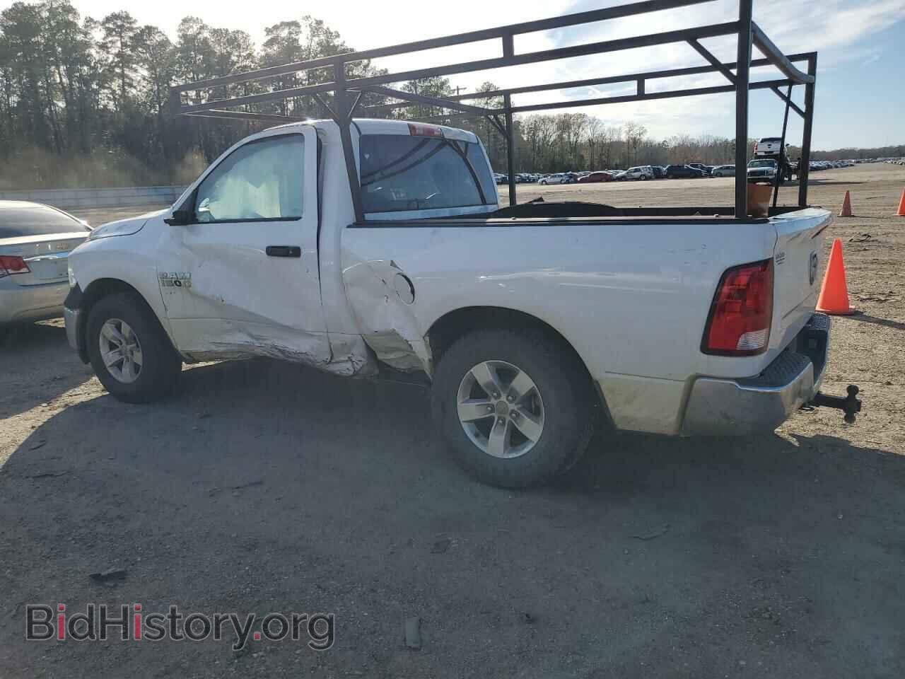 2017 RAM 1500 - VIN: 3C6JR6AG2HG510549 - Photo 2