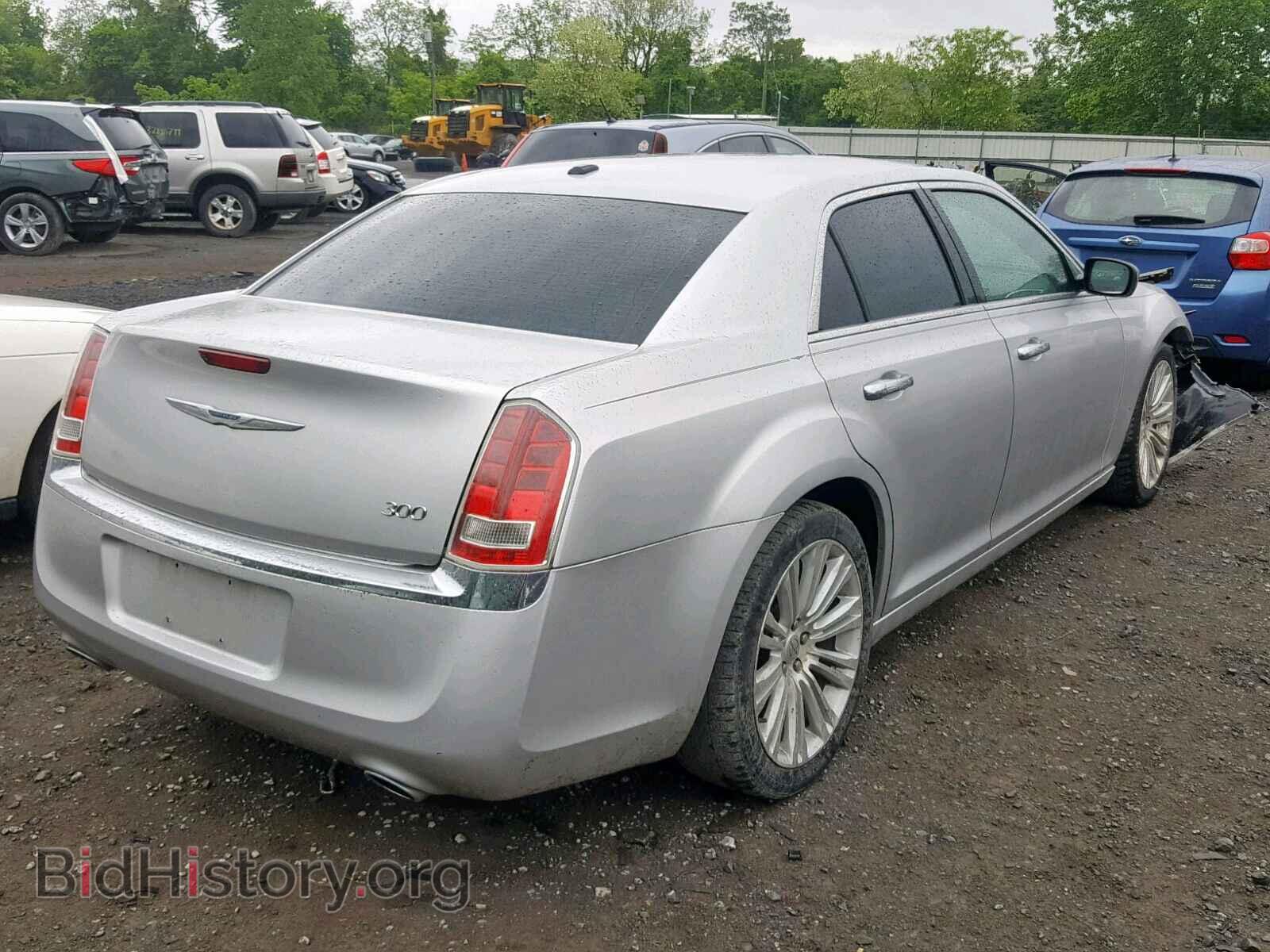 2012 CHRYSLER 300 - VIN: 2C3CCACG6CH200632 - Фото 4