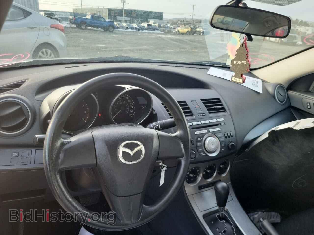 2011 MAZDA 3 - VIN: JM1BL1UF4B1394832 - Фото 8