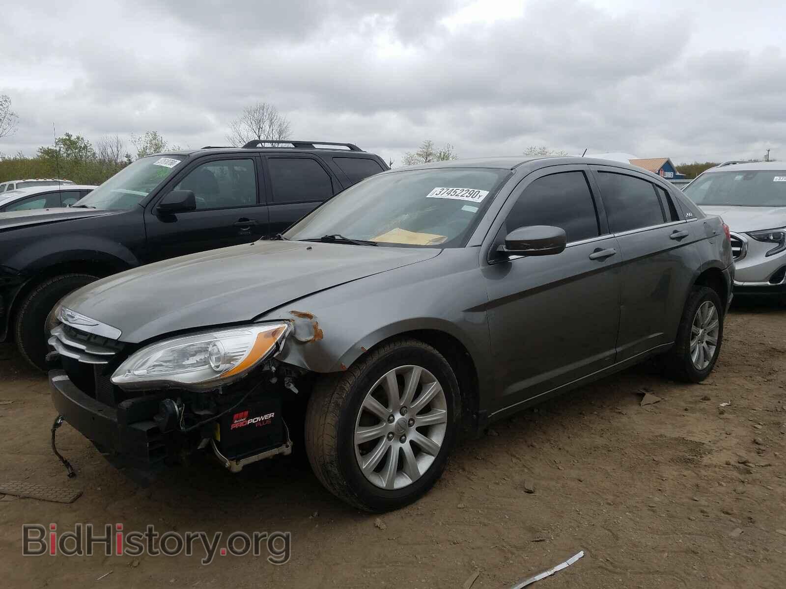 2012 CHRYSLER 200 - VIN: 1C3CCBBB0CN211340 - Фото 2