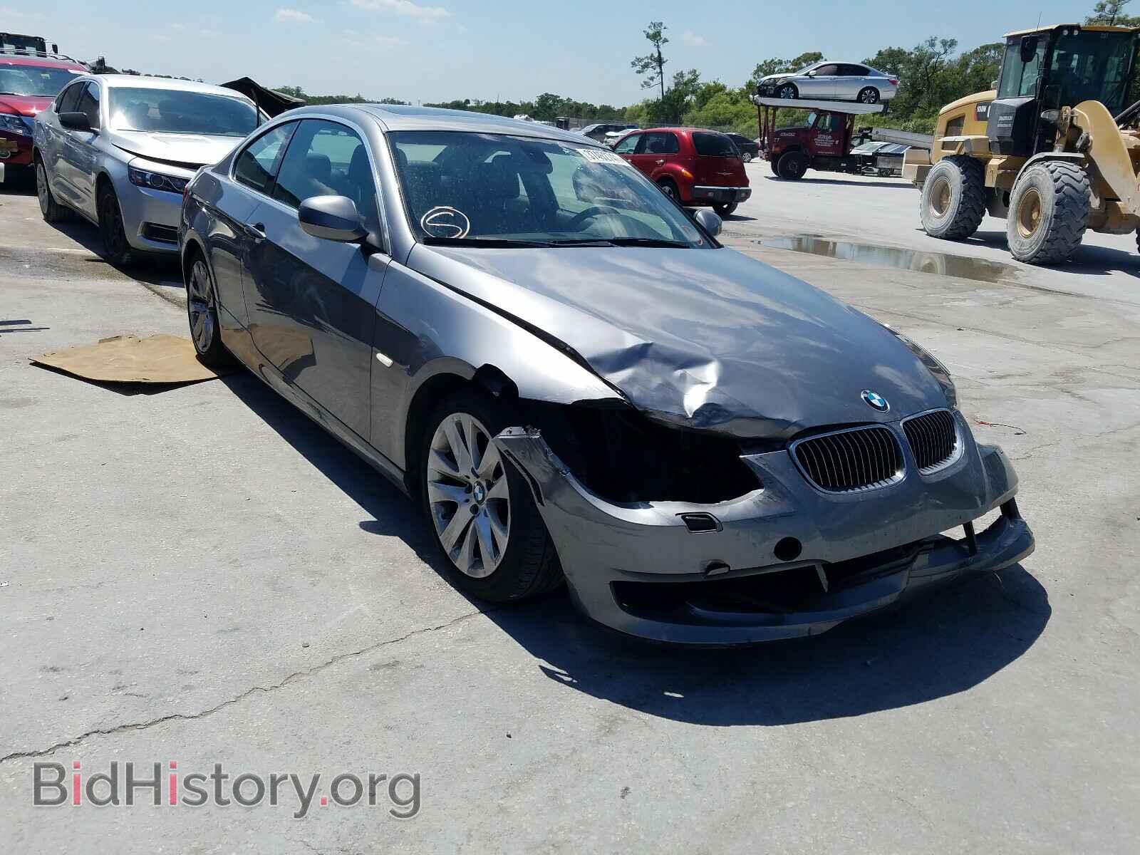 Фотография WBAKE3C53DE771027 - BMW 3 SERIES 2013