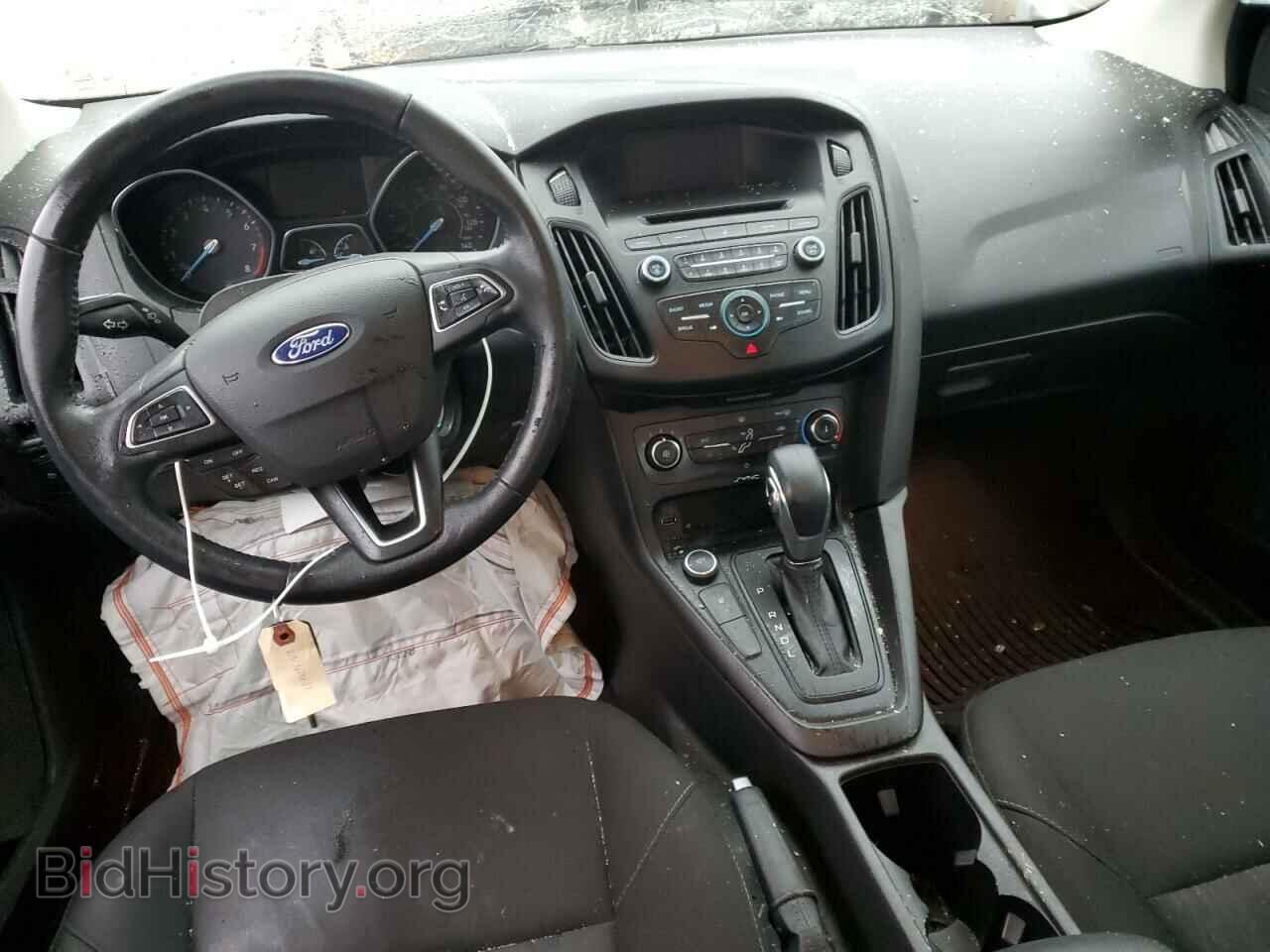 2017 FORD FOCUS - VIN: 1FADP3F2XHL342420 - Фото 8