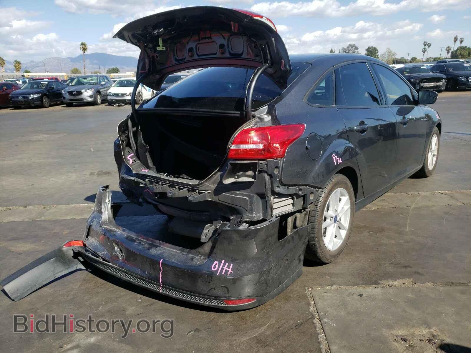 2016 FORD FOCUS - VIN: 1FADP3F28GL384129 - Photo 4
