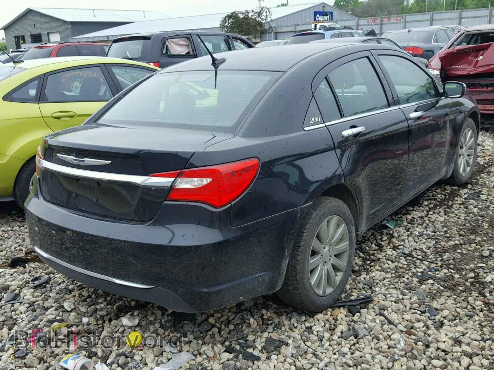 2011 CHRYSLER 200 - VIN: 1C3BC1FB3BN625582 - Фото 4