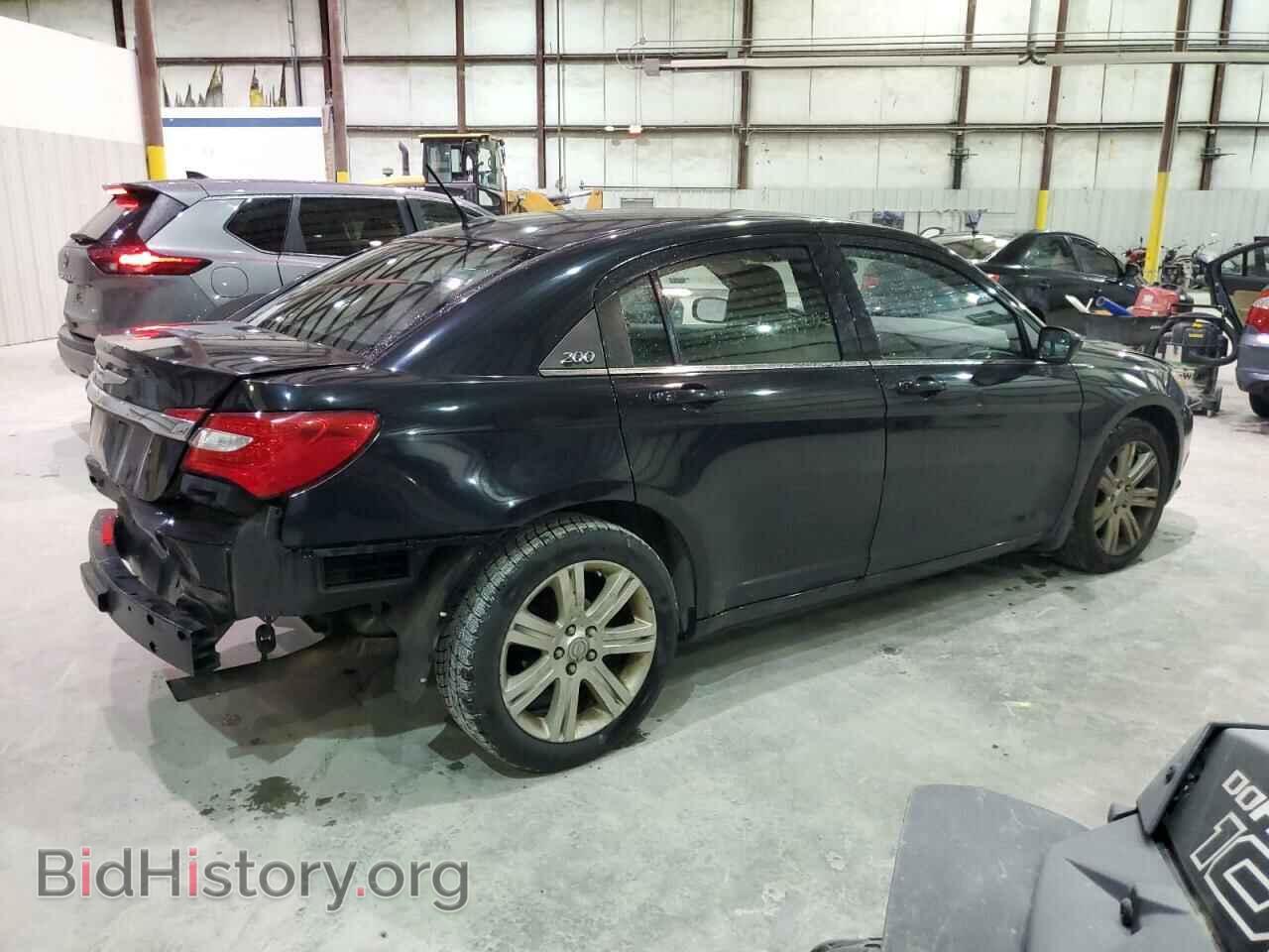 2013 CHRYSLER 200 - VIN: 1C3CCBAB0DN704924 - Photo 3