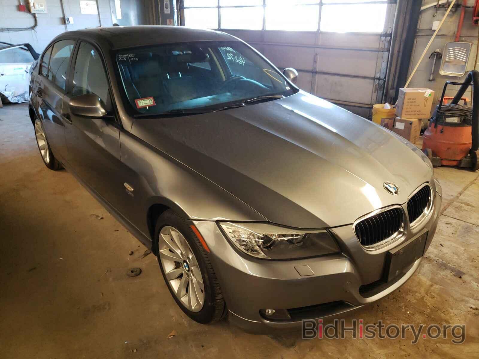 Photo WBAPK7G52BNN86772 - BMW 3 SERIES 2011