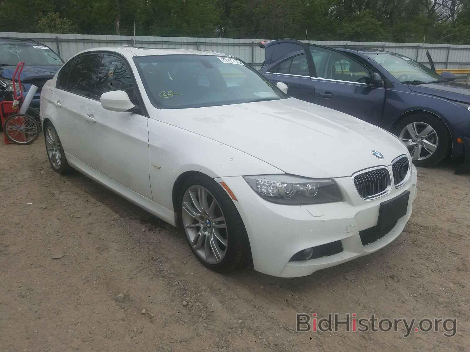 Photo WBAPN7C52BF184323 - BMW 3 SERIES 2011