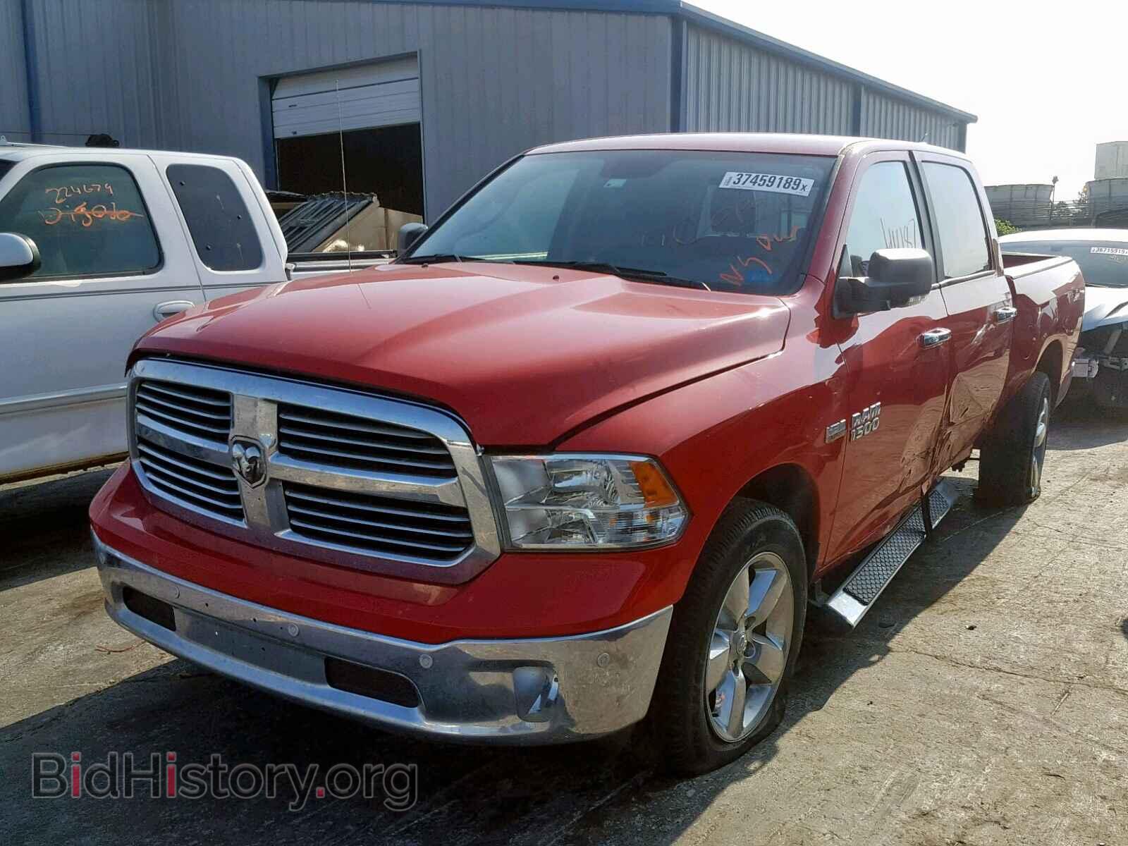 2016 RAM 1500 SLT - VIN: 1C6RR7LT9GS205169 - Фото 2