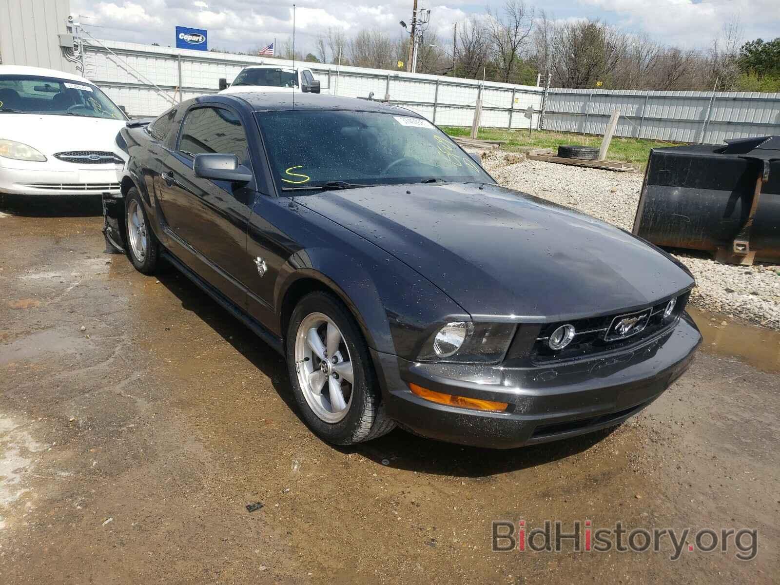 Photo 1ZVHT80NX95121815 - FORD MUSTANG 2009