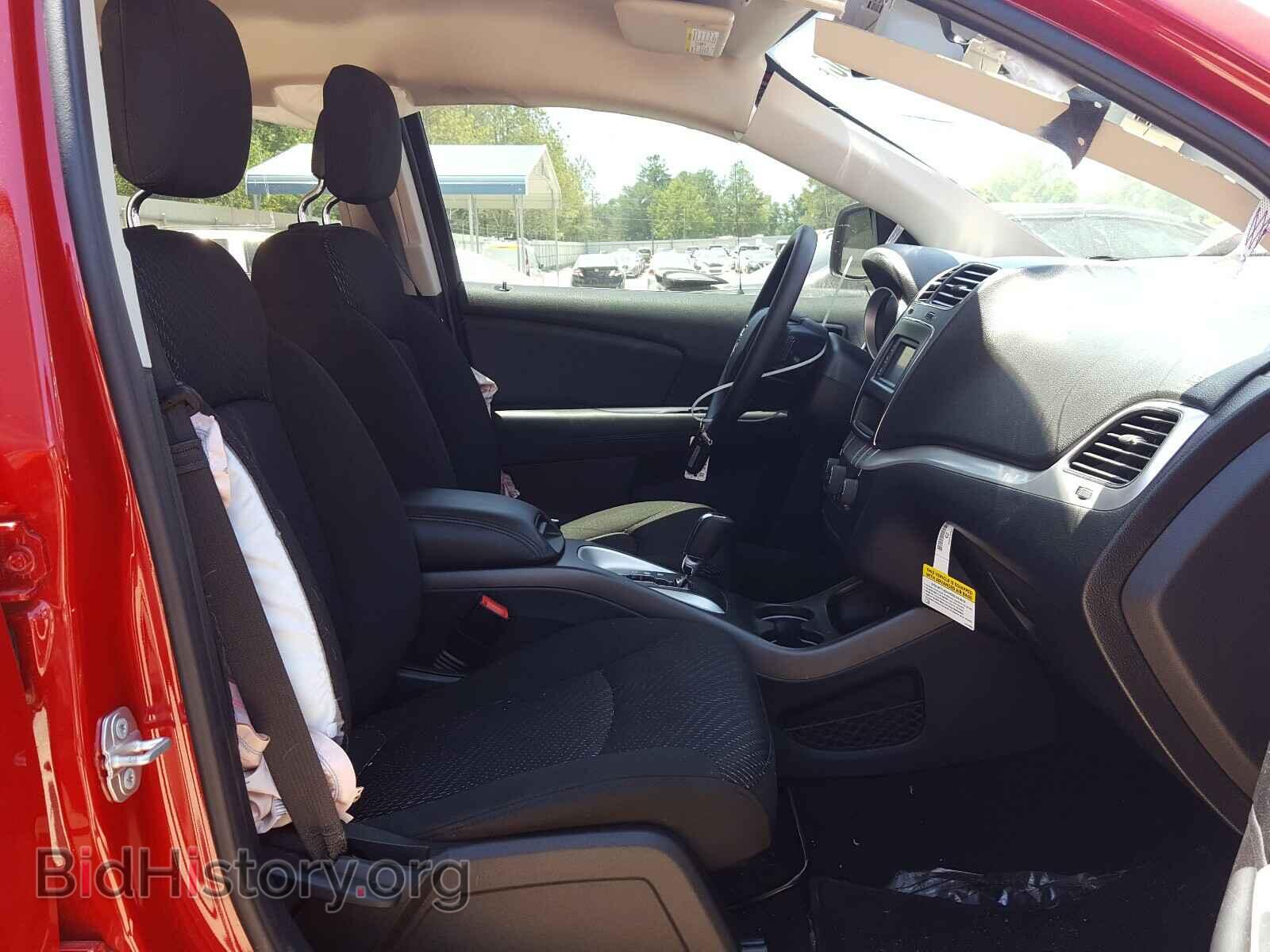 2019 DODGE JOURNEY - VIN: 3C4PDCAB2KT871833 - Фото 5