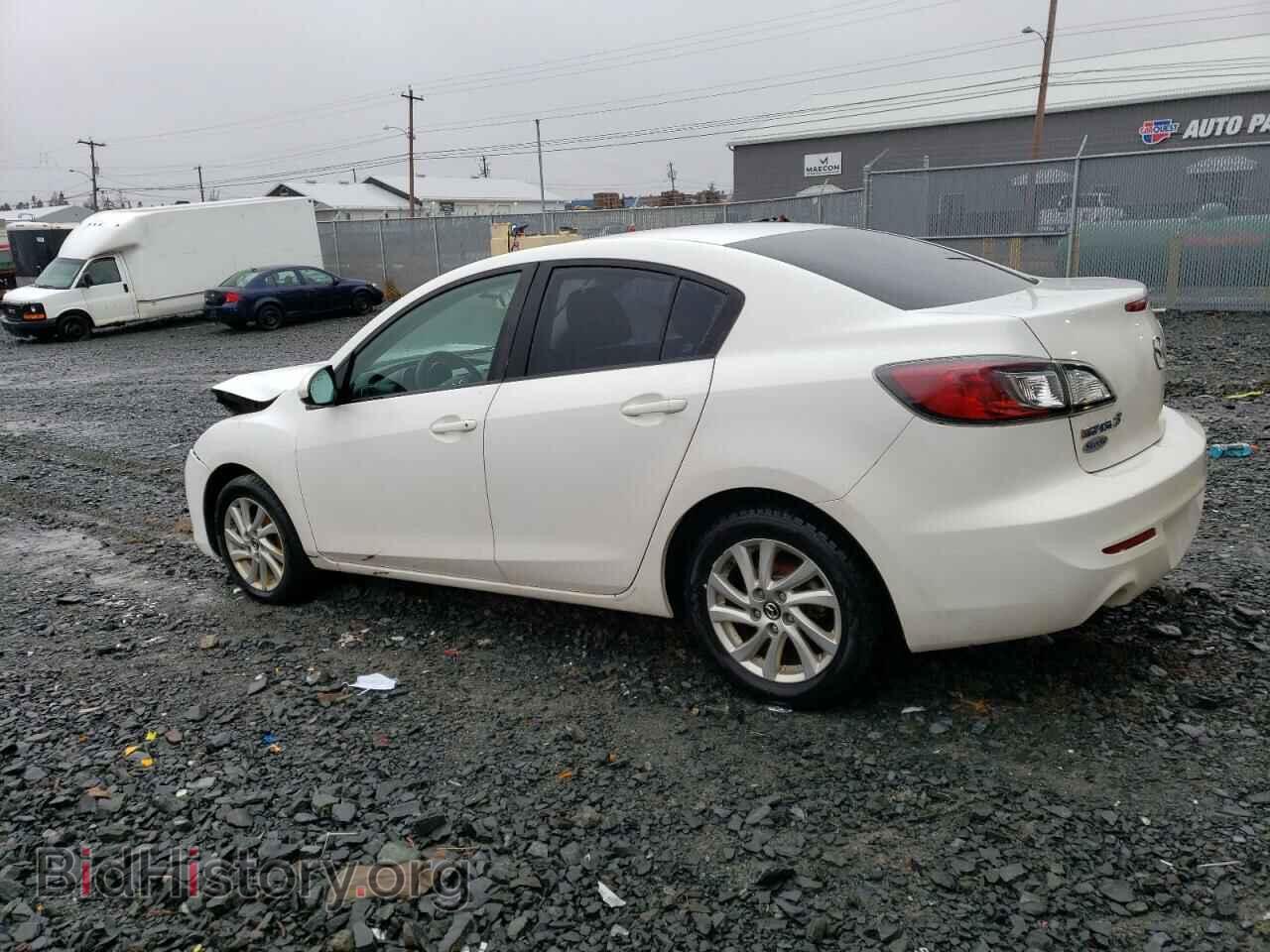 2013 MAZDA 3 - VIN: JM1BL1UF8D1720652 - Фото 2