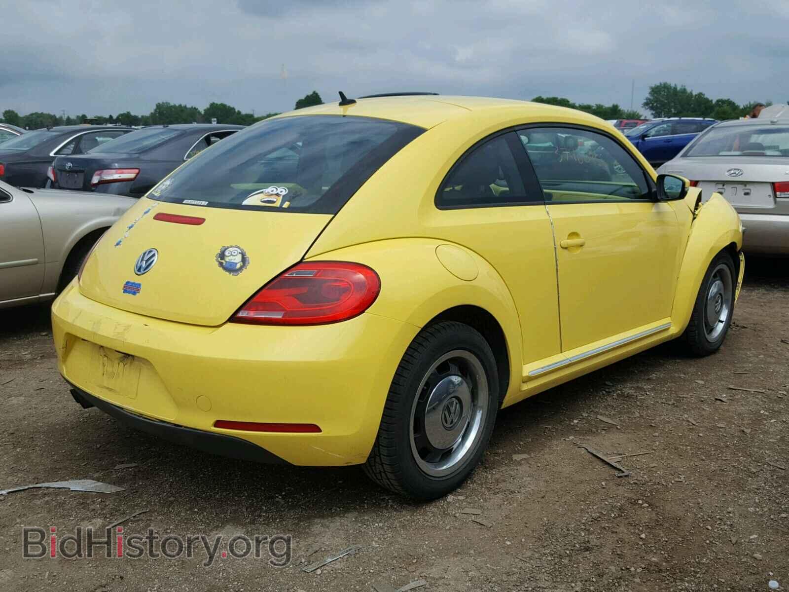 2012 VOLKSWAGEN BEETLE - VIN: 3VWJP7AT9CM644158 - Фото 4
