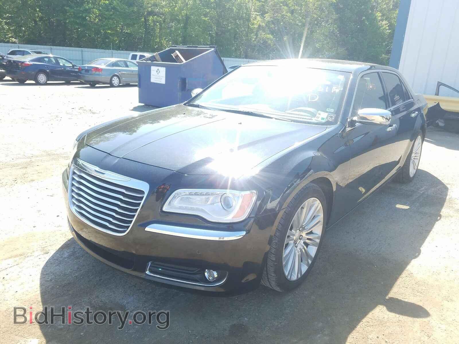 2013 CHRYSLER 300 - VIN: 2C3CCAET4DH632311 - Фото 2