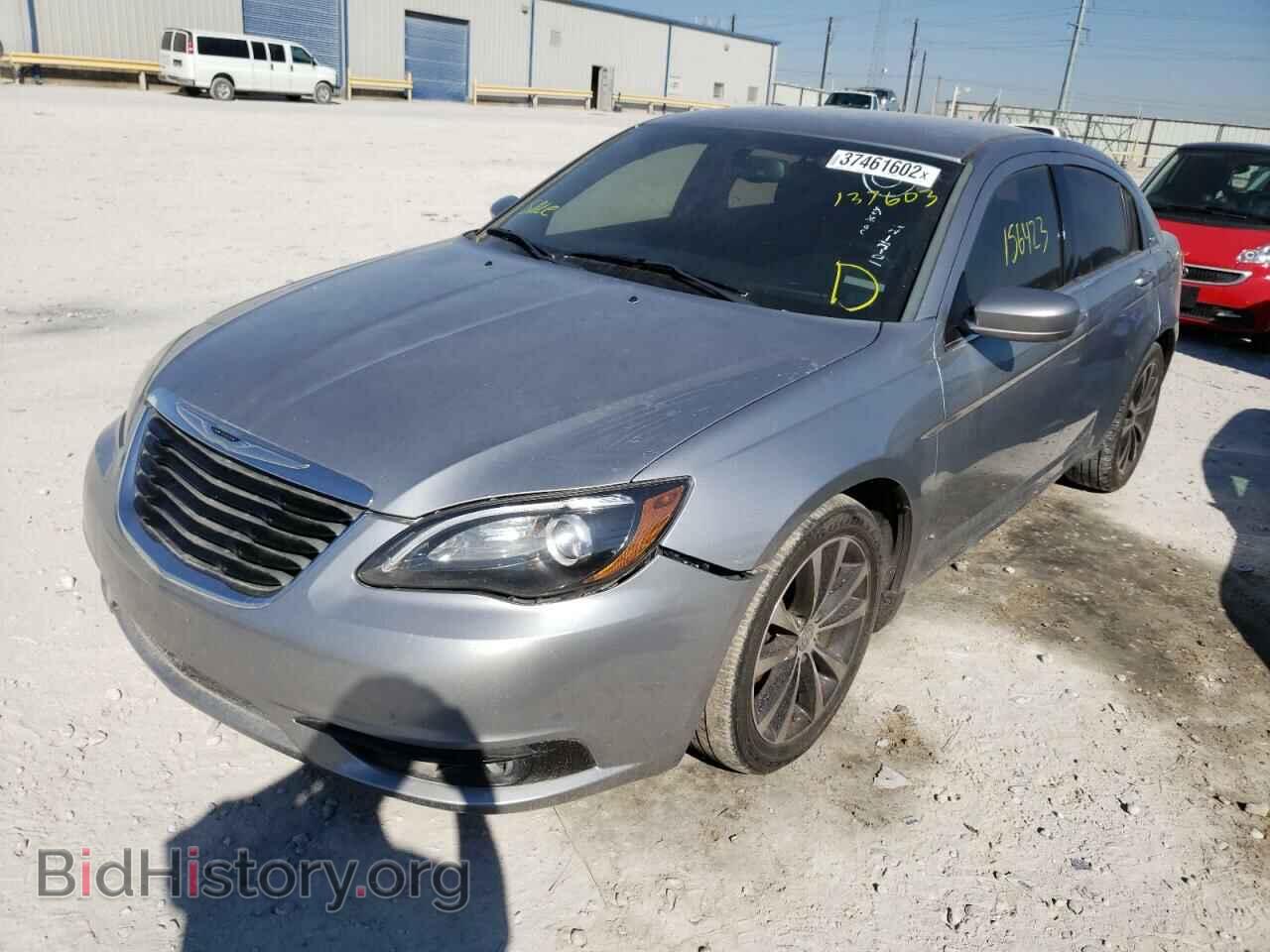 2014 CHRYSLER 200 - VIN: 1C3CCBBB4EN137603 - Фото 2