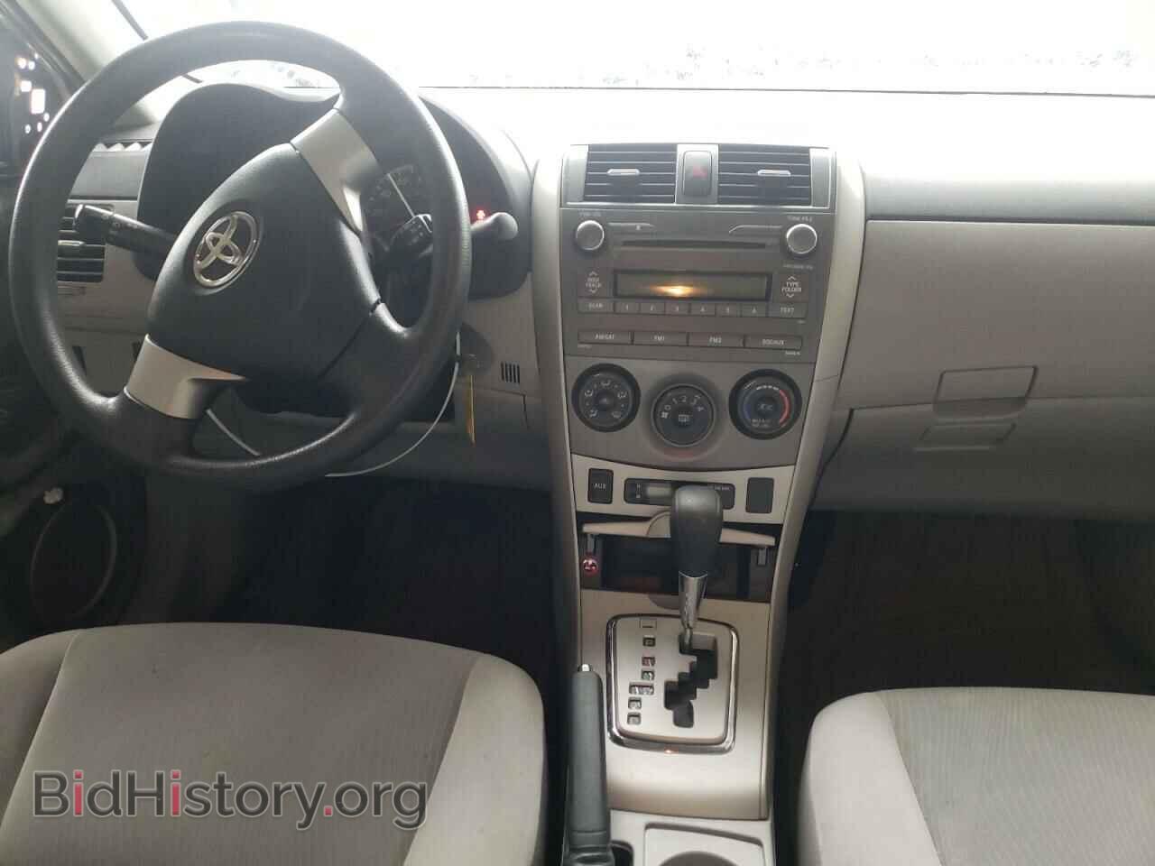 2011 TOYOTA COROLLA - VIN: 2T1BU4EE6BC734823 - Фото 8
