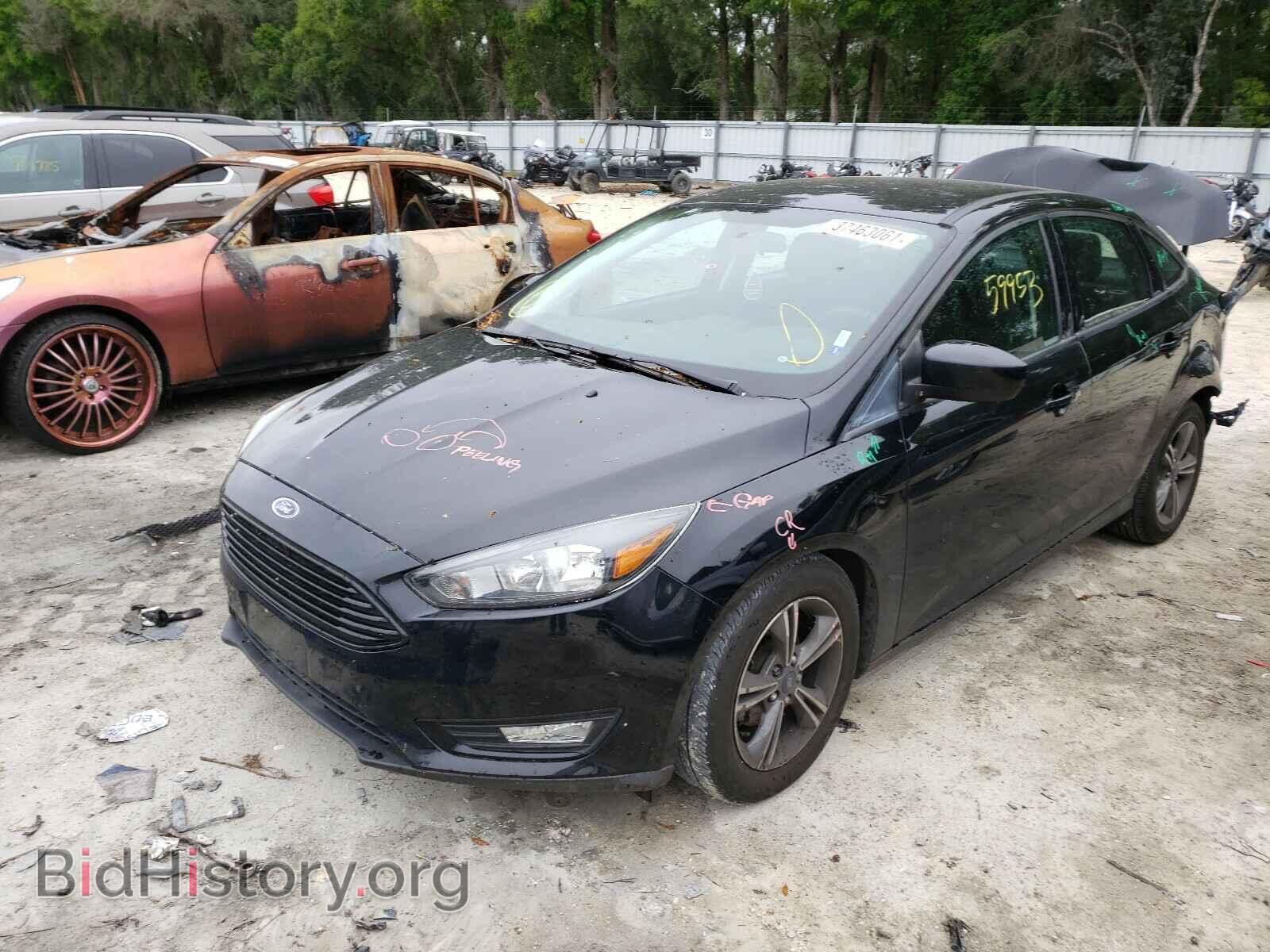 2018 FORD FOCUS - VIN: 1FADP3FE5JL313424 - Фото 2
