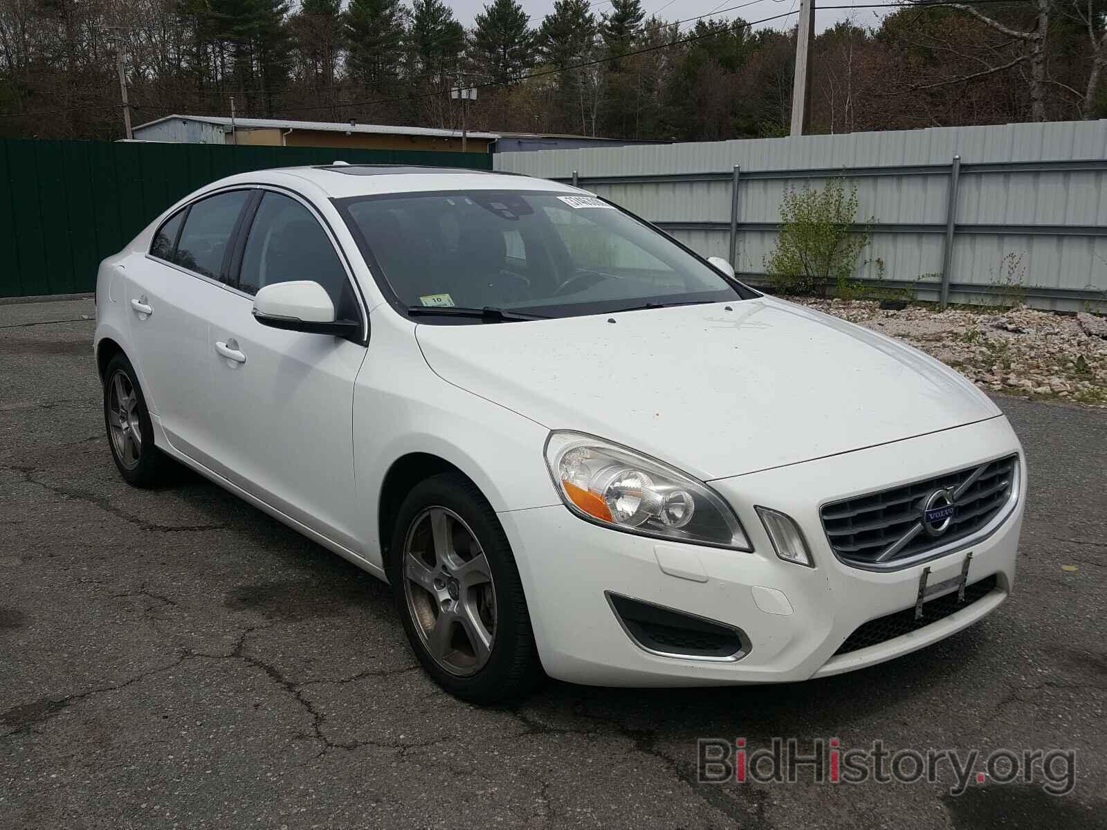 Photo YV1622FSXC2046737 - VOLVO S60 2012