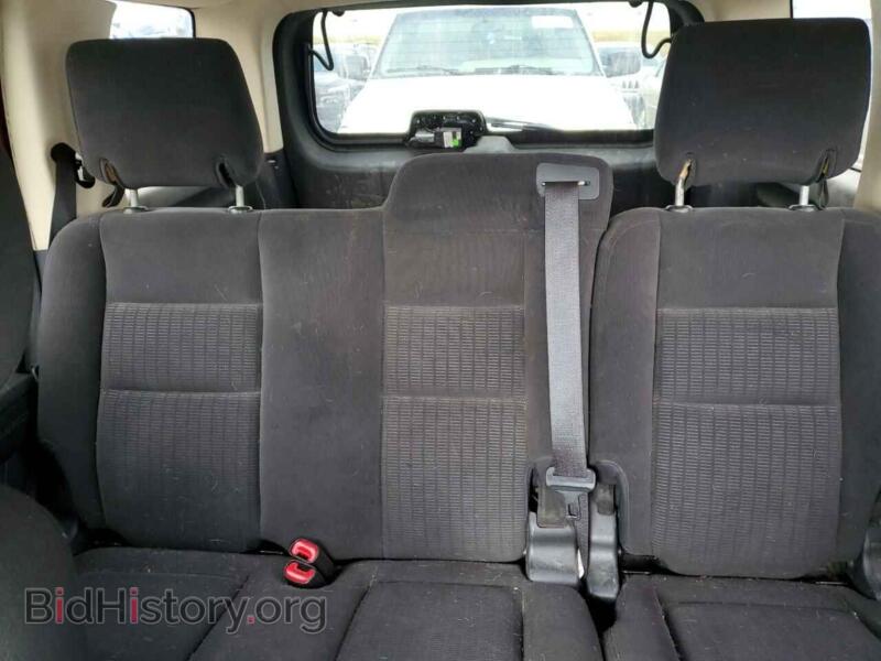 2010 Ford EXPLORER (VIN 1FMEU7DE0AUB07788) — photo 10 of 13