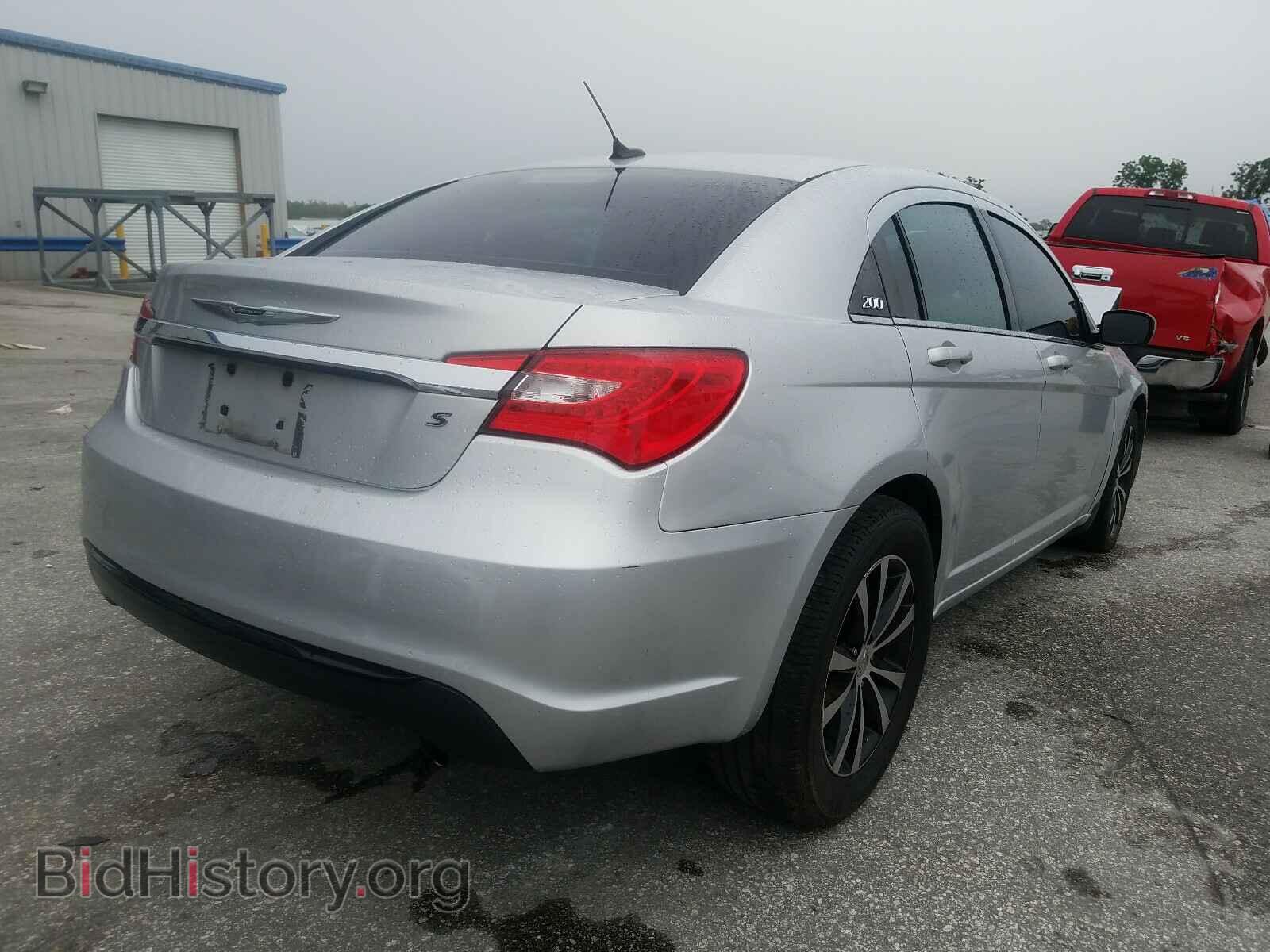 2012 CHRYSLER 200 - VIN: 1C3CCBHG7CN118236 - Фото 4