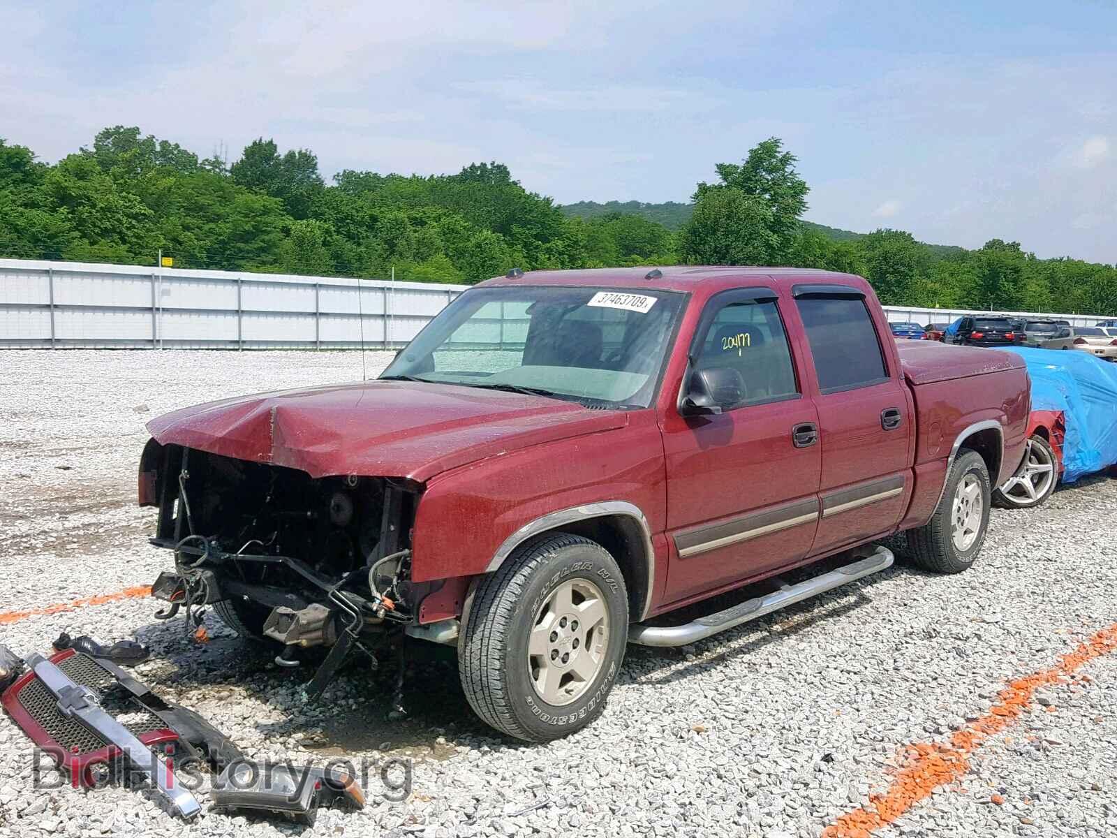 2005 CHEVROLET SILVERADO - VIN: 2GCEC13TX51197876 - Фото 2