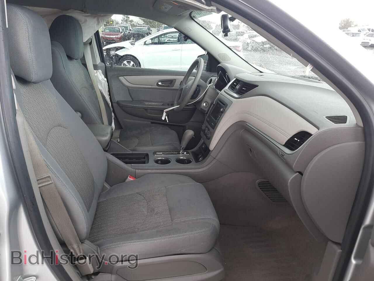 2017 CHEVROLET TRAVERSE - VIN: 1GNKRFED6HJ303827 - Фото 5