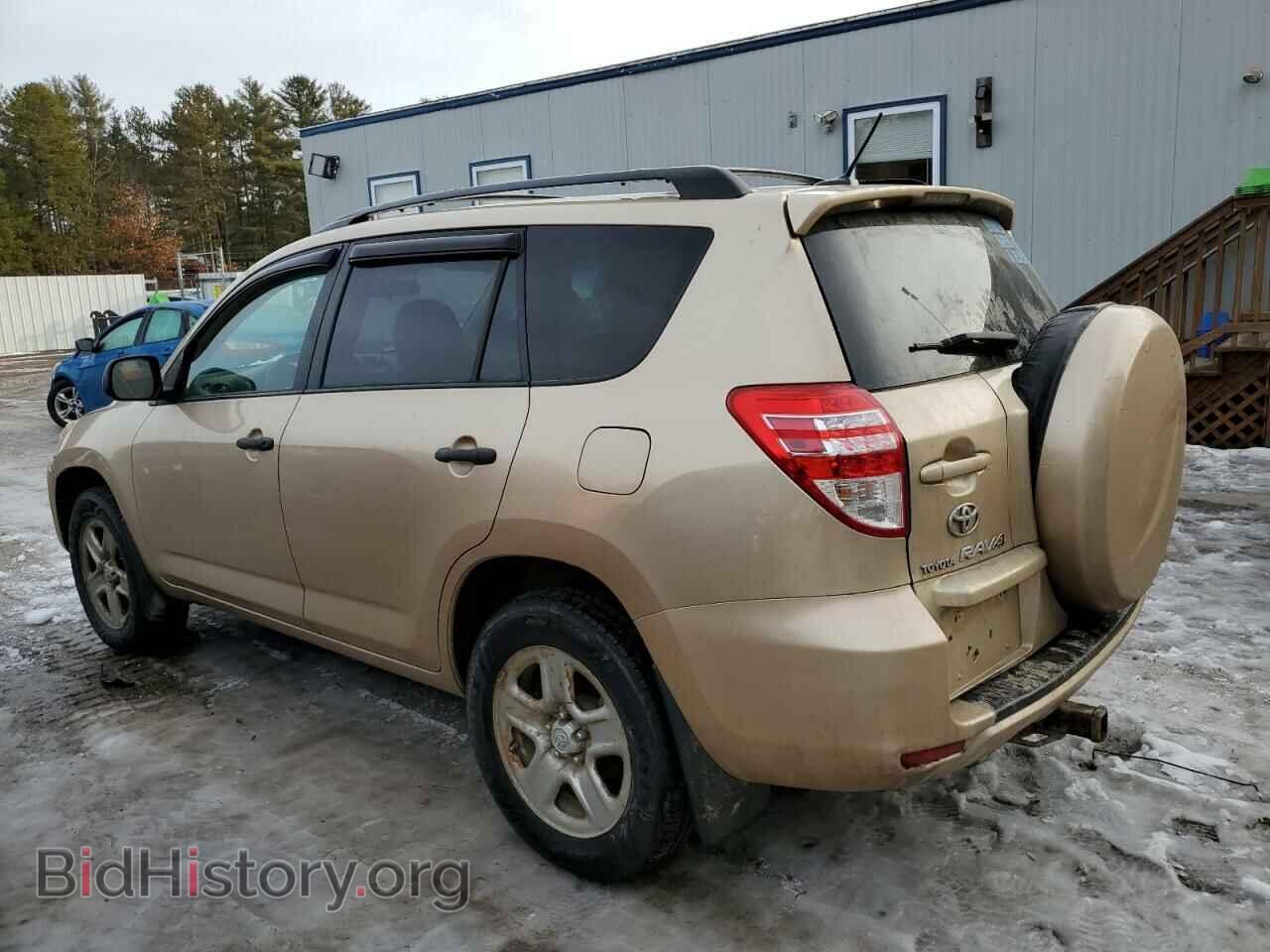 2010 TOYOTA RAV4 - VIN: 2T3BF4DVXAW065584 - Фото 2