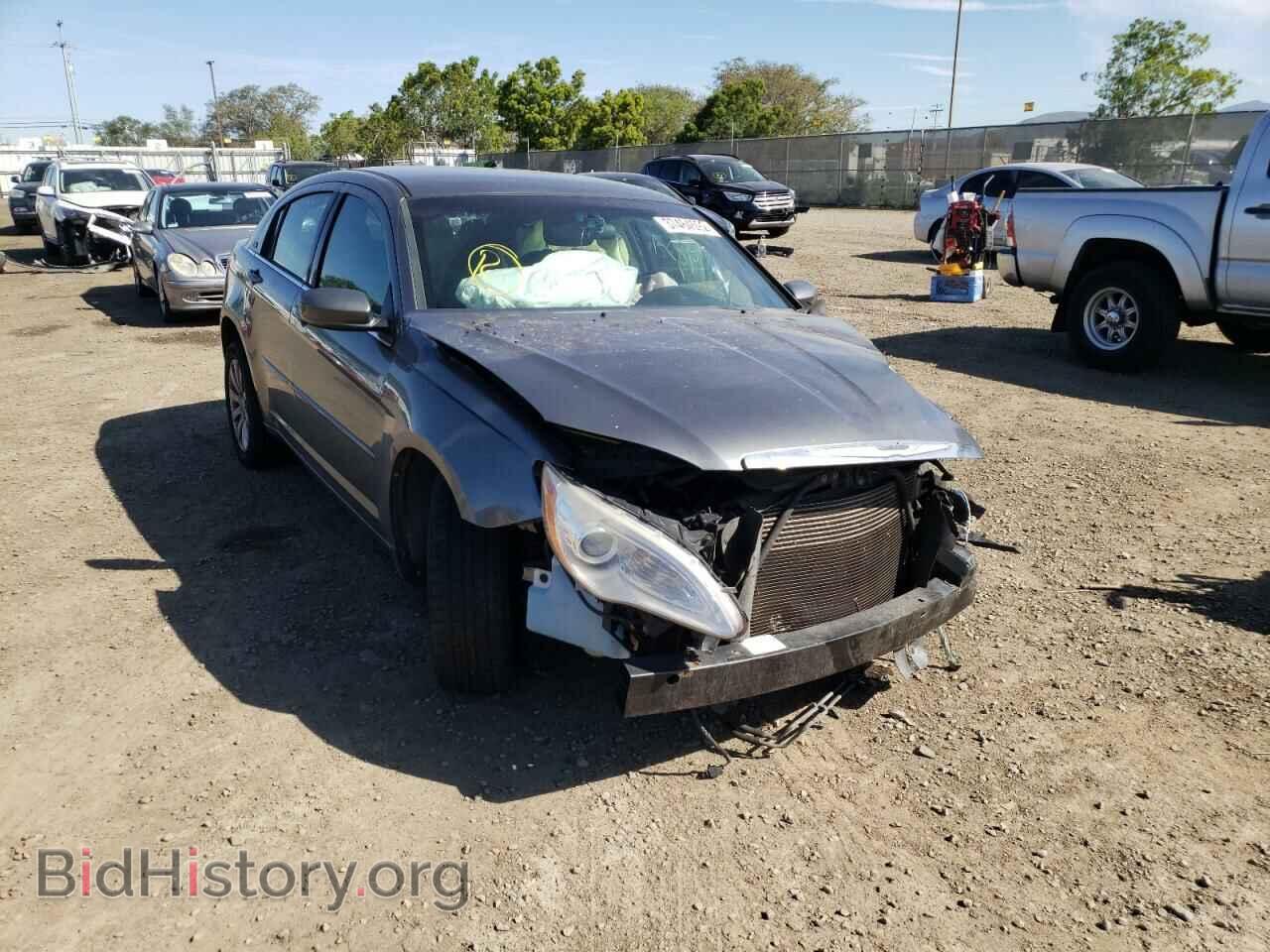 Фотография 1C3CCBBB8DN713885 - CHRYSLER 200 2013