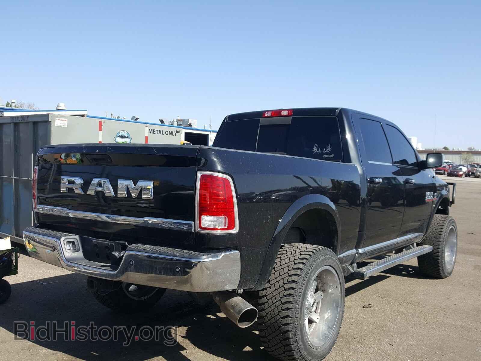 2017 RAM 2500 - VIN: 3C6UR5FL9HG645475 - Photo 4