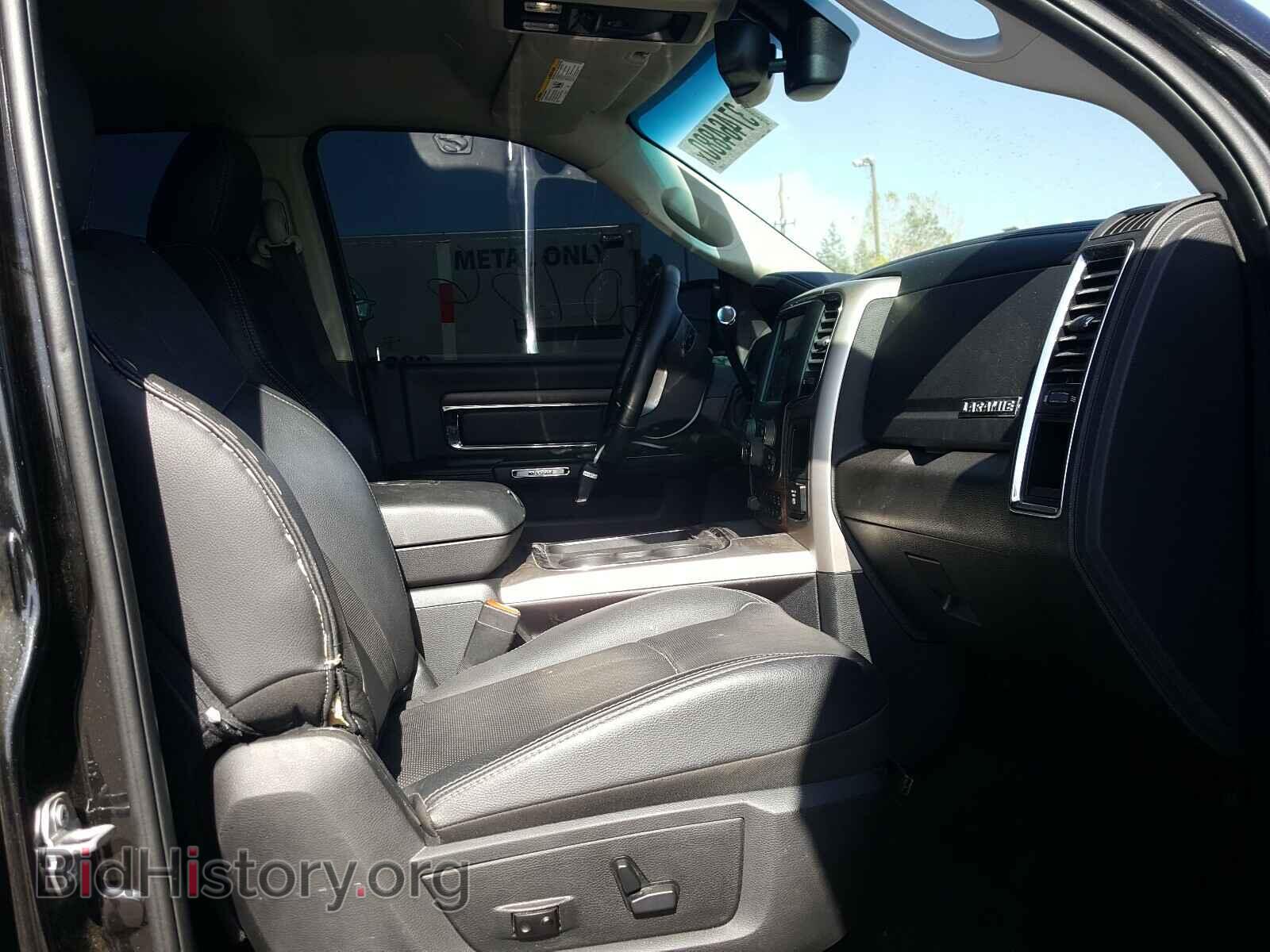 2017 RAM 2500 - VIN: 3C6UR5FL9HG645475 - Photo 5