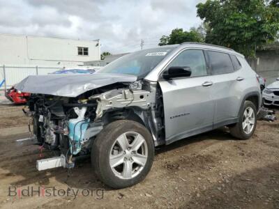 2022 Jeep COMPASS Latitude, серебристый — VIN 3C4NJCBB0NT219621, Copart