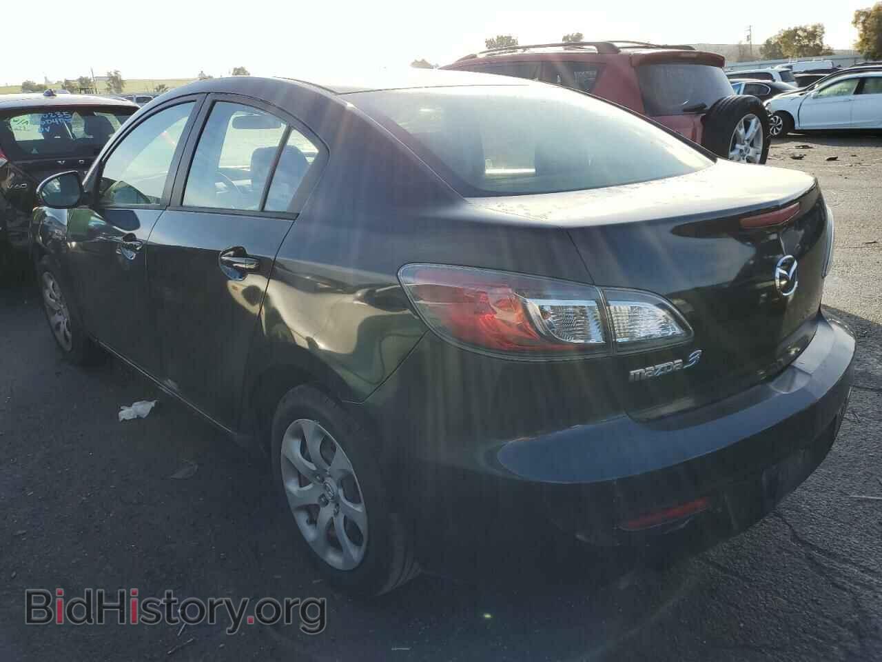 2013 MAZDA 3 - VIN: JM1BL1TG9D1764766 - Photo 2
