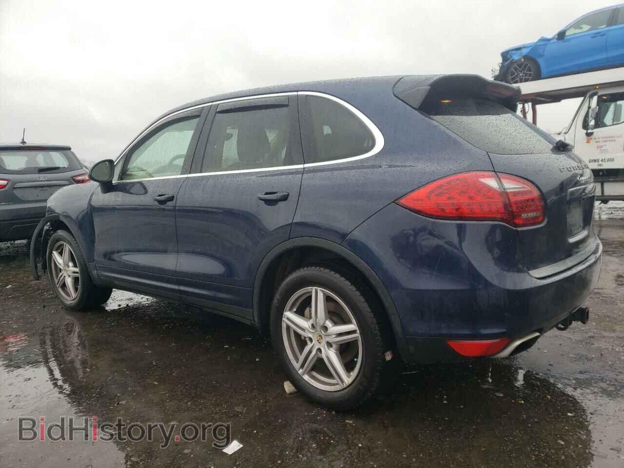 2011 PORSCHE CAYENNE - VIN: WP1AB2A24BLA54766 - Фото 2