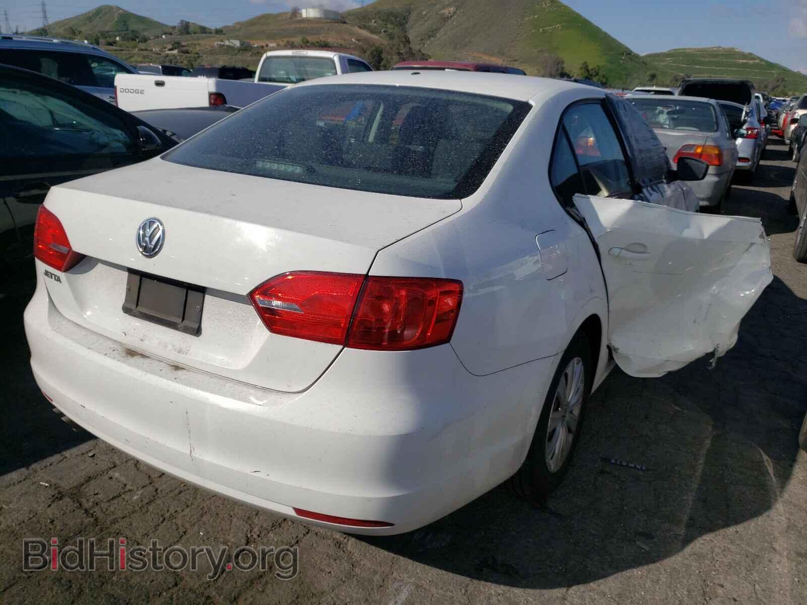 2014 VOLKSWAGEN JETTA - VIN: 3VW2K7AJ7EM207635 - Фото 4