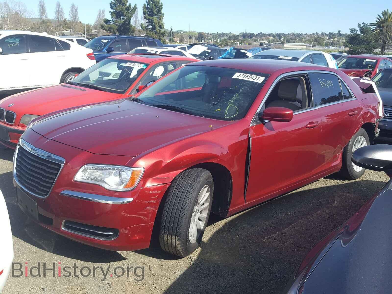2014 CHRYSLER 300 - VIN: 2C3CCAAG0EH103559 - Фото 2