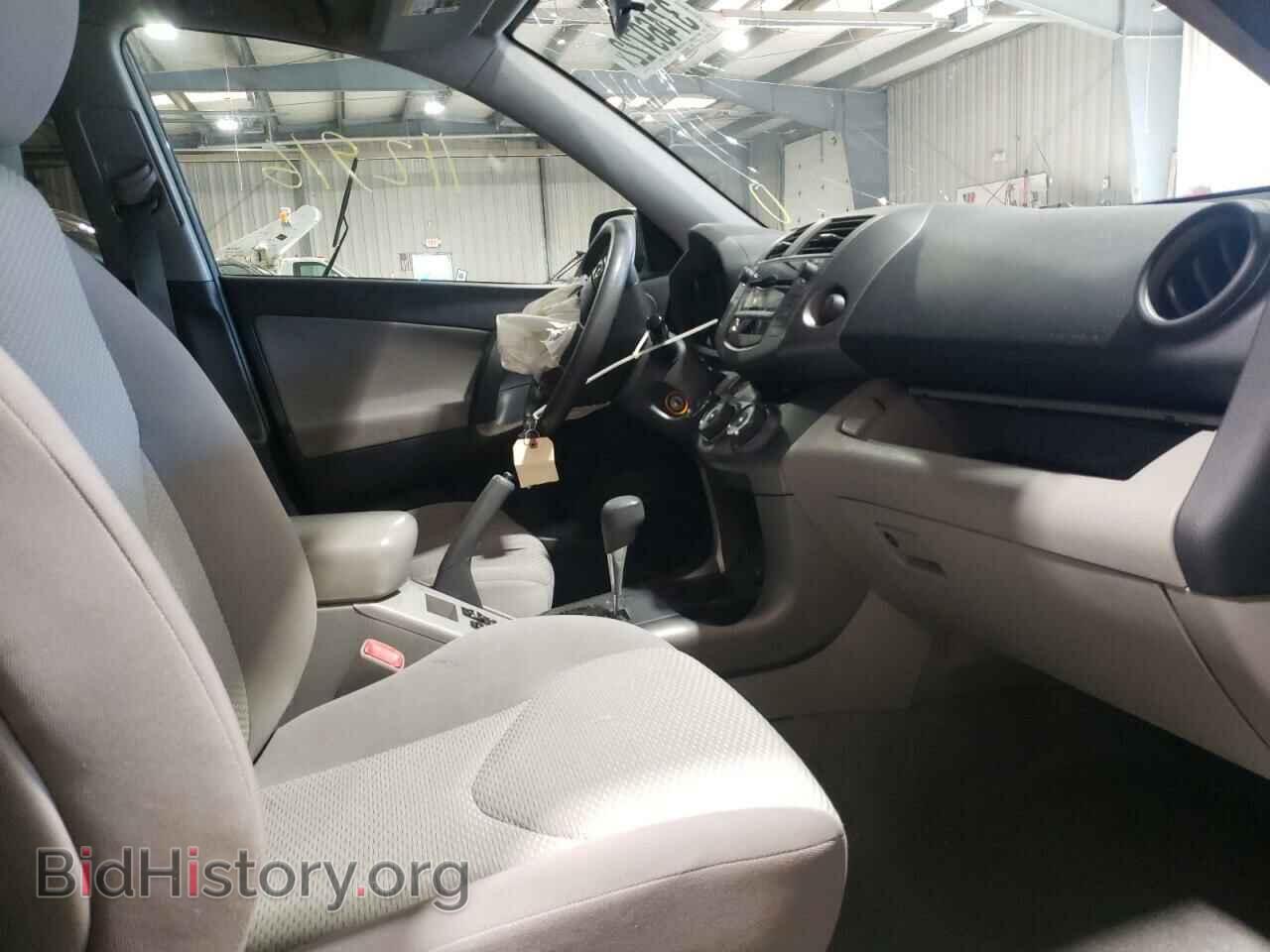 2011 TOYOTA RAV4 - VIN: 2T3BF4DV8BW142454 - Фото 5
