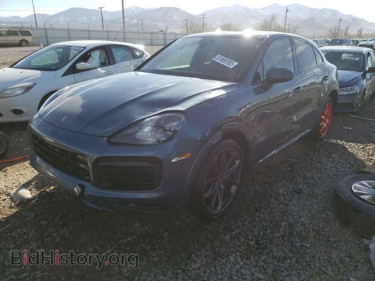 2020 PORSCHE CAYENNE - VIN: WP1BA2AY2LDA46768 - Photo 2