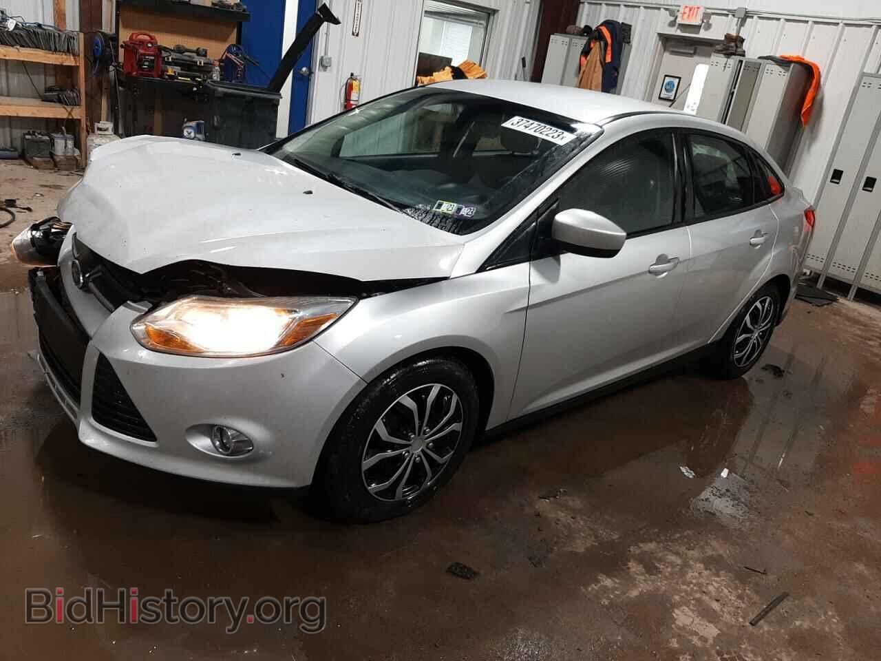 Фотография 1FAHP3F22CL323564 - FORD FOCUS 2012