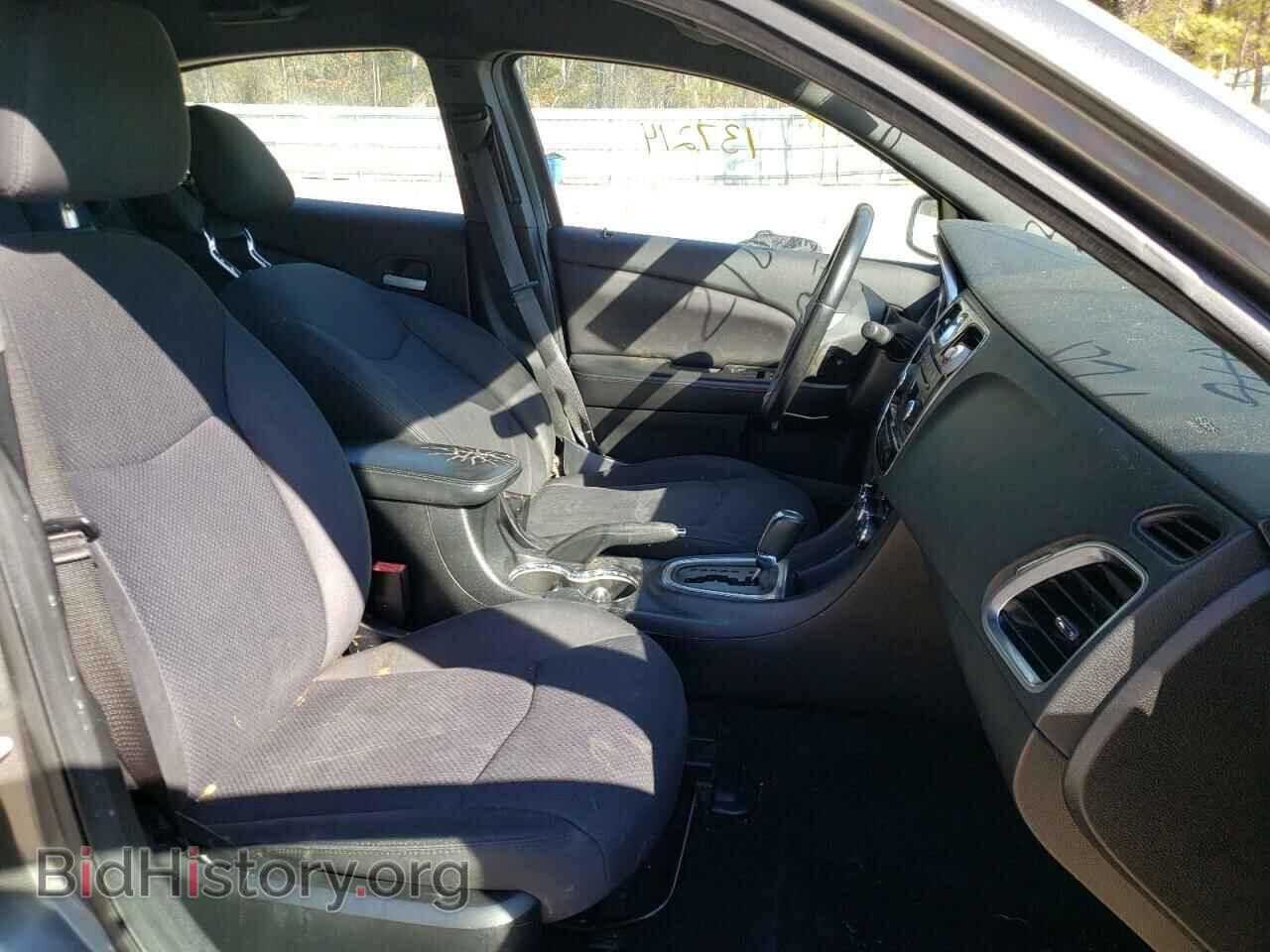 2013 CHRYSLER 200 - VIN: 1C3CCBBBXDN558093 - Фото 5