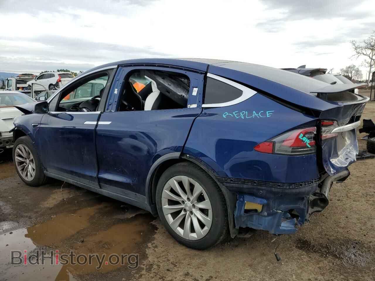 2017 TESLA MODEL X - VIN: 5YJXCBE2XHF068086 - Фото 2