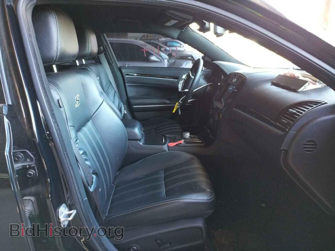 2019 CHRYSLER 300 - VIN: 2C3CCABG2KH697596 - Фото 5