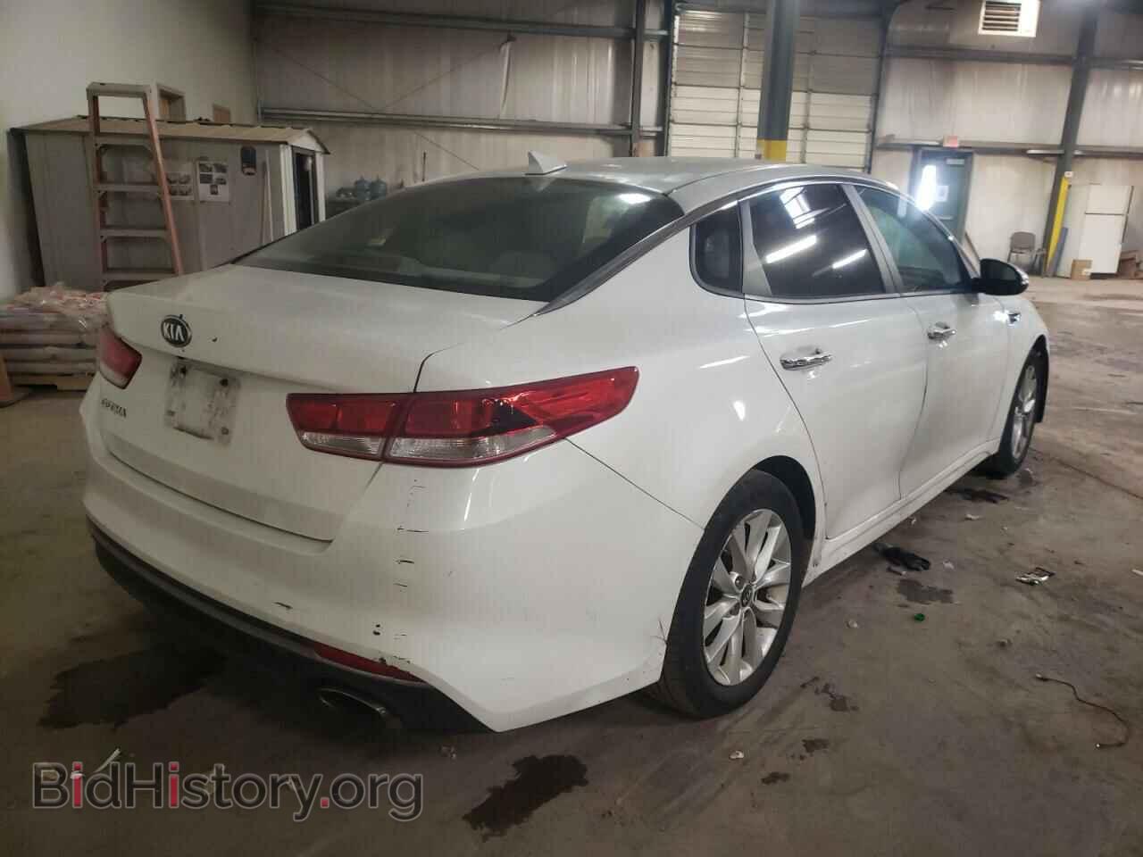 2017 KIA OPTIMA - VIN: 5XXGT4L37HG130970 - Фото 4