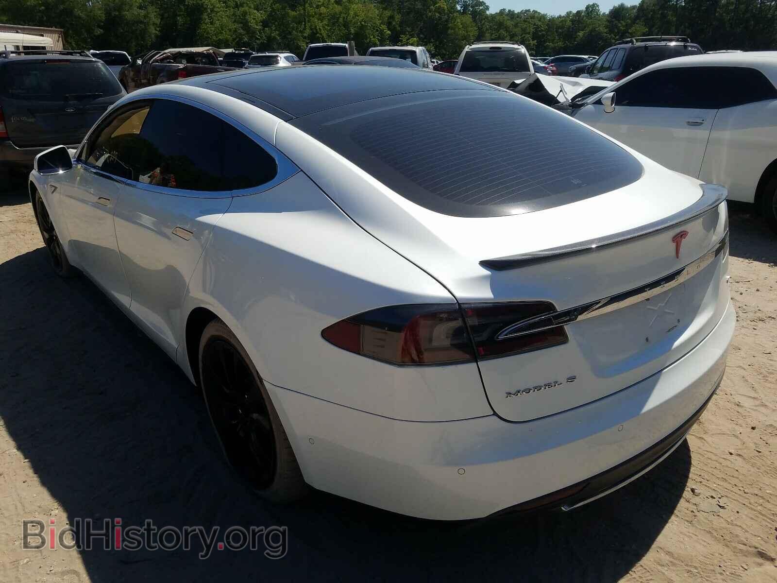 2015 TESLA MODEL S - VIN: 5YJSA1S2XFF084672 - Фото 3