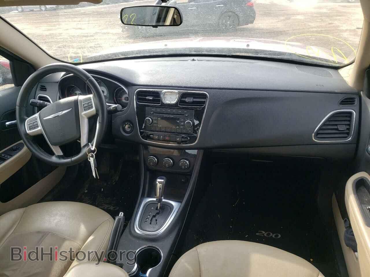 2013 CHRYSLER 200 - VIN: 1C3CCBBB7DN577104 - Фото 9