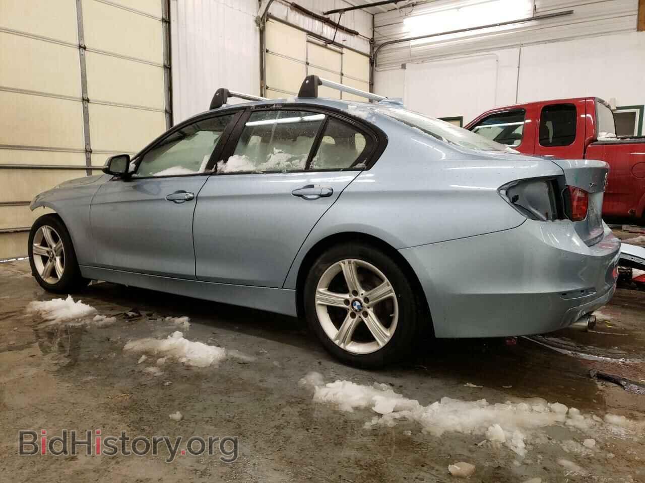 2013 BMW 3 SERIES - VIN: WBA3B3C52DF531023 - Фото 2