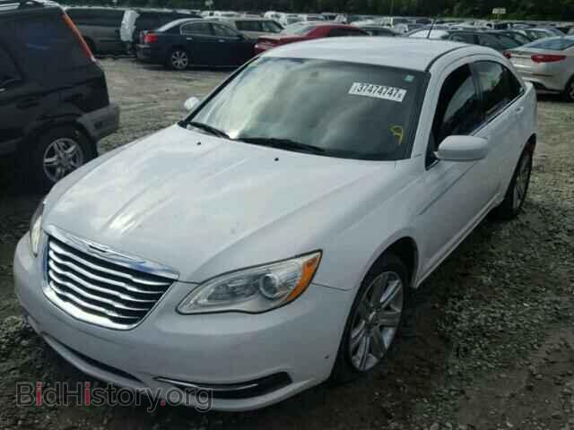 2013 CHRYSLER 200 - VIN: 1C3CCBAB0DN763925 - Photo 2