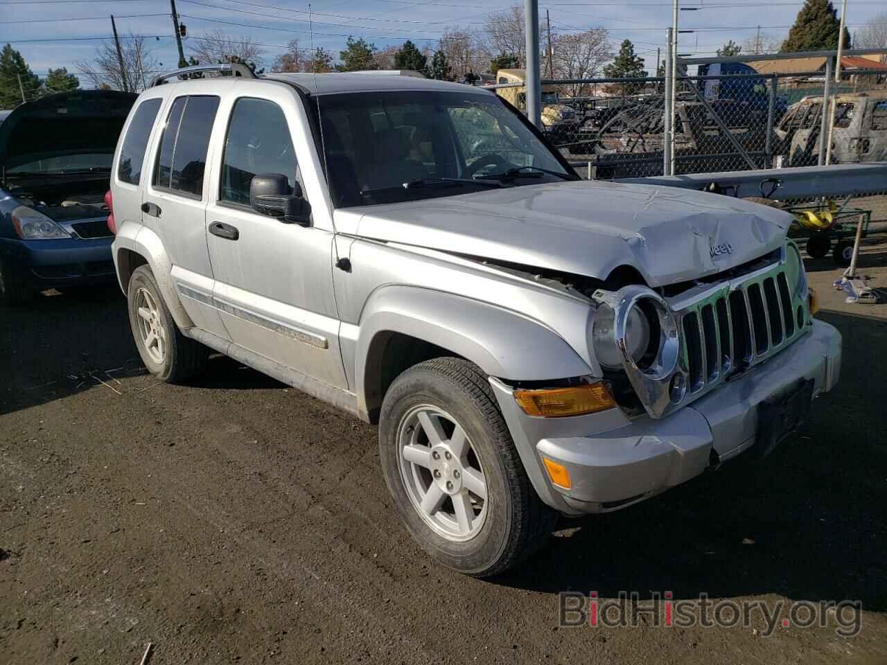 Фотография 1J8GL58K57W536385 - JEEP LIBERTY 2007