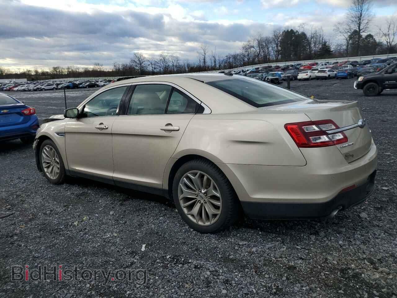 2018 FORD TAURUS - VIN: 1FAHP2F81JG129192 - Фото 2